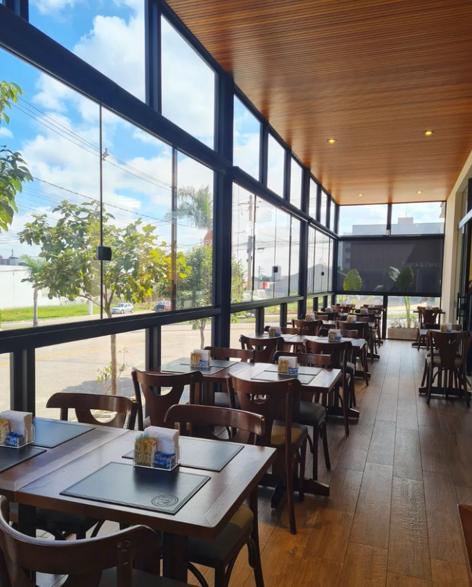 Interior do Restaurante Santa Fé